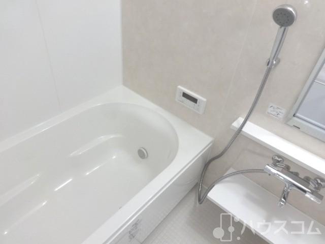 バス・シャワールーム　一日のお疲れをお取りください。