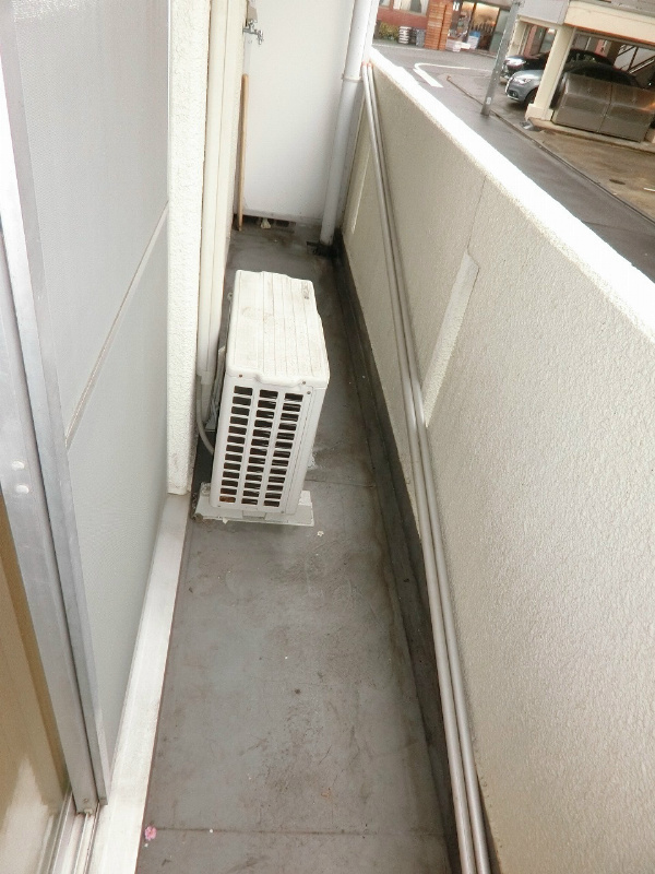 バルコニー　ベランダ