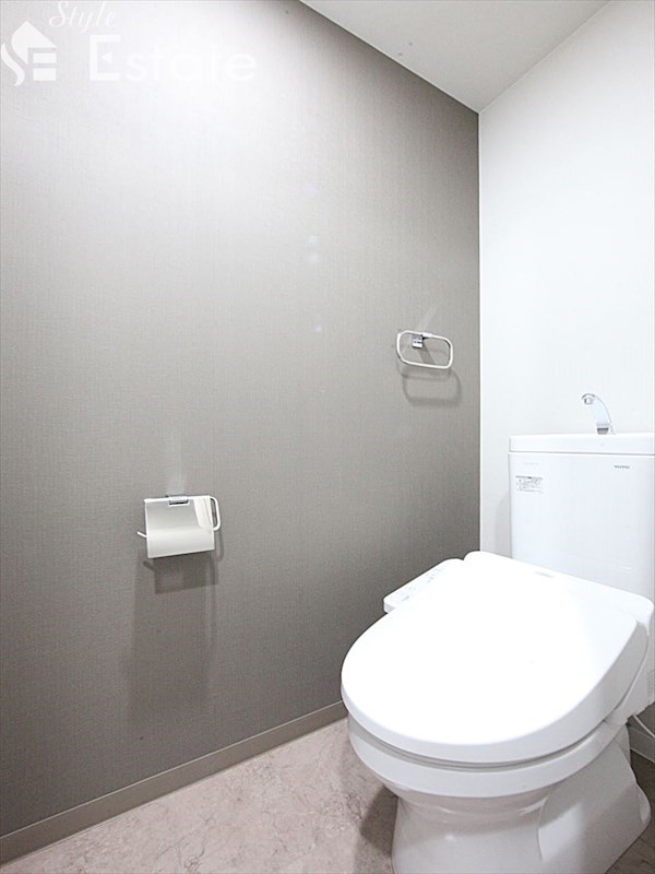 ＪＲ中央本線 大曽根駅 徒歩2分 10階建 築6年のトイレ写真
