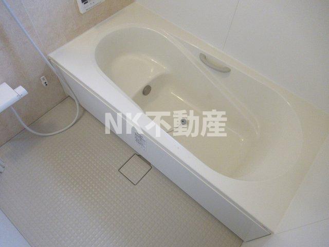 バス・シャワールーム　日々の疲れを癒すお風呂付です