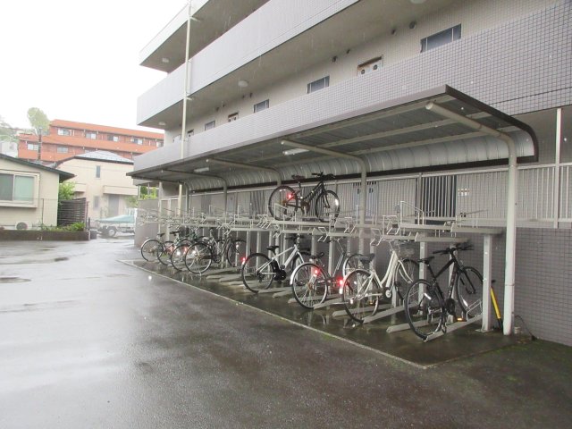 東急東横線 日吉駅 徒歩8分 3階建 築21年の外観写真