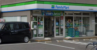 コンビニ　ファミリーマート 三河安城駅前店（コンビニ）まで129m