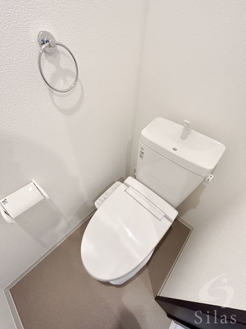 山陽電鉄本線 東垂水駅 徒歩9分 3階建 築4年のトイレ写真