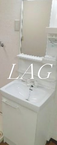 洗面設備　独立洗面台です。