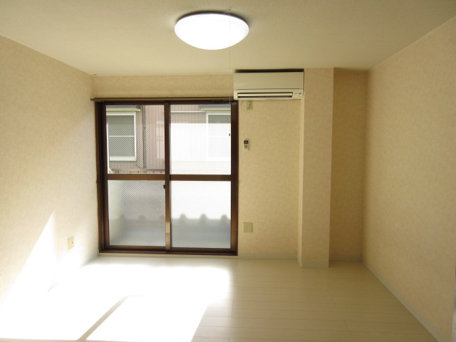 居室・リビング　7.3帖洋室