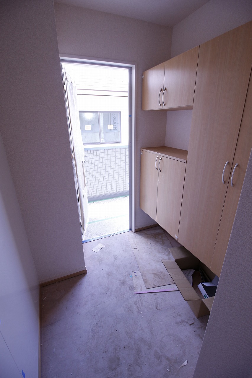 玄関　別の部屋の写真です