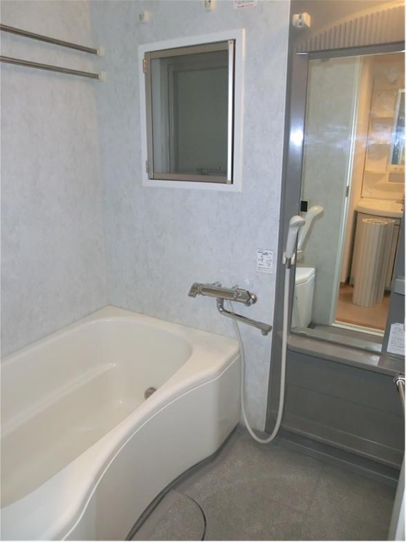 バス・シャワールーム　追炊き・浴室乾燥機