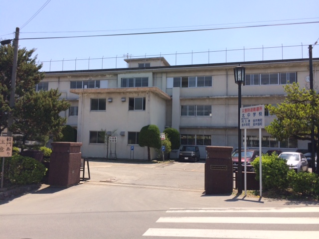 中学校　渋川市立渋川北中学校（中学校）まで639m