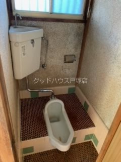 【横浜市戸塚区下倉田町のアパートのトイレ】