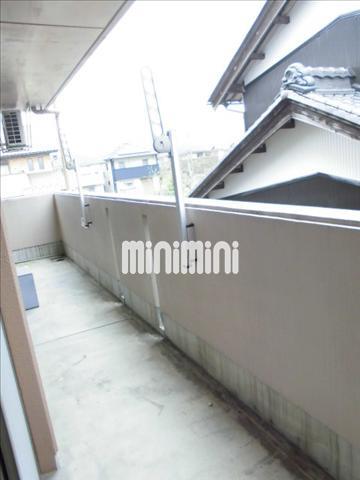 バルコニー　広々としたベランダです