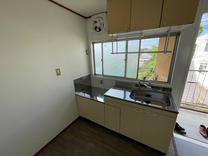 キッチン　窓付き♪