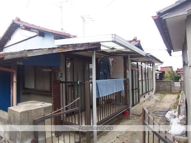 ＪＲ常磐線 内郷駅 バス乗車時間：6分 最寄りバス停で下車 徒歩4分 1階建 築56年の外観写真