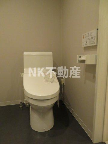 トイレ　コンパクトで使いやすいトイレです