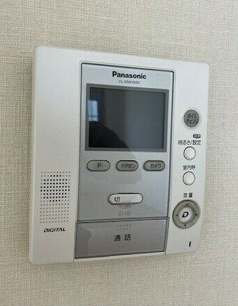 セキュリティ　先ずはモニターをチェック