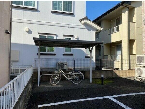 その他共有部分　自転車置き場