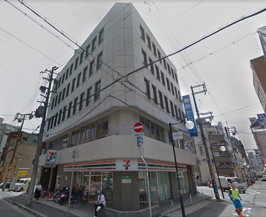 コンビニ　セブンイレブン神戸琴ノ緒町5丁目店（コンビニ）まで233m