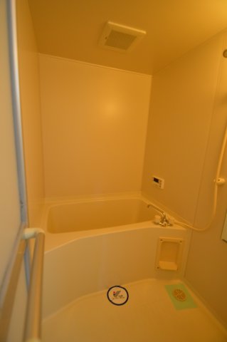 バス・シャワールーム　シャンプードレッサー