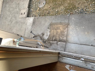 バルコニー　仕切りがあるので安心ですね