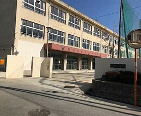 中学校　明石市立大久保中学校（中学校）まで1500m