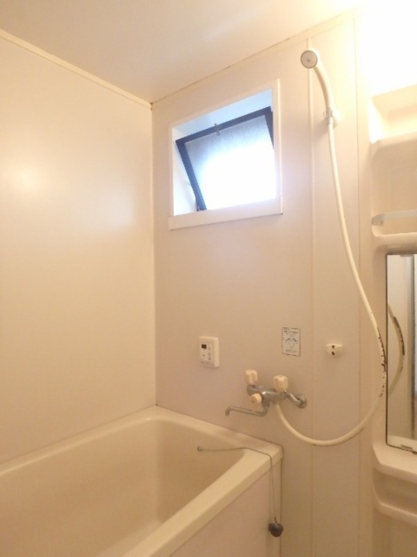 バス・シャワールーム　図面と現状に相違がある場合には現状を優先