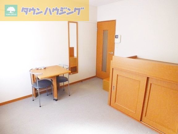 居室・リビング　お部屋探しはタウンハウジング稲毛店まで！ＴＥＬ：043-…