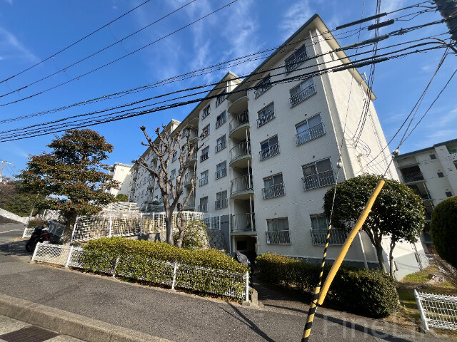 神戸市須磨区一ノ谷町のアパートの建物外観