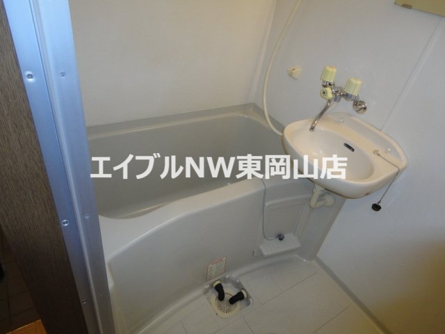 バス・シャワールーム　バス