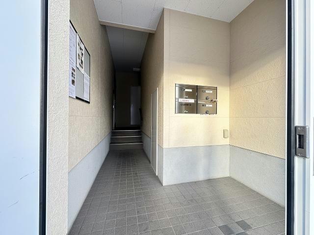 エントランス　エントランス部分