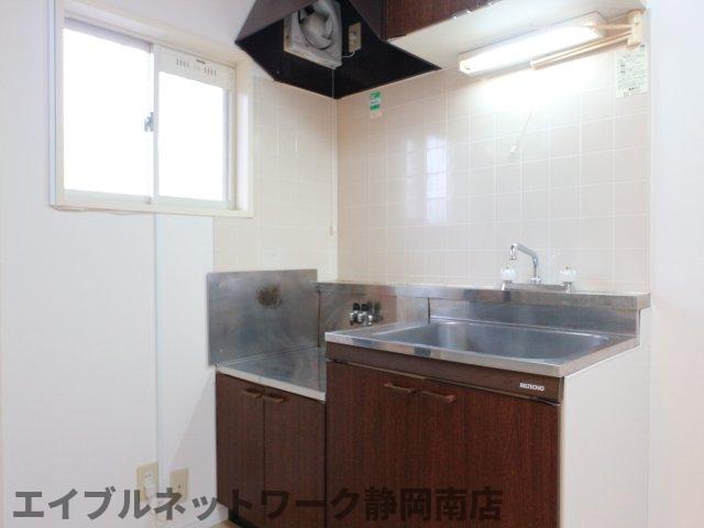 キッチン　キッチンでお料理をお楽しみください