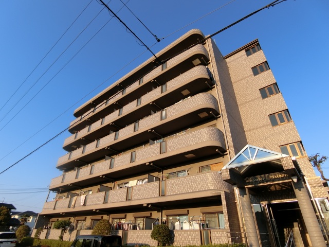茨木市若園町のマンションの建物外観