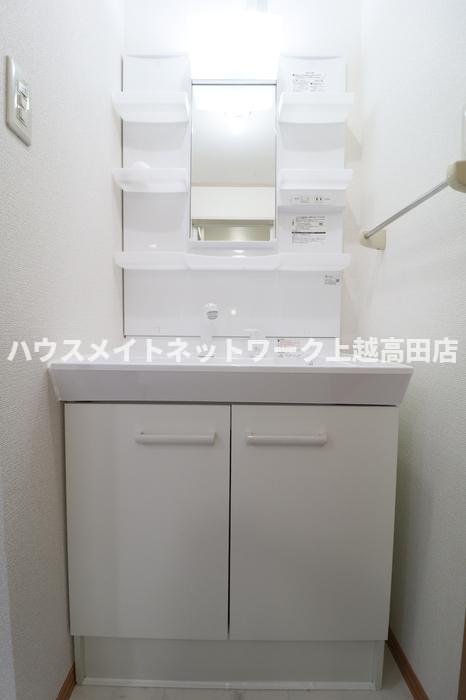 洗面設備　洗髪洗面化粧台