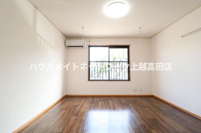 居室・リビング　洋室