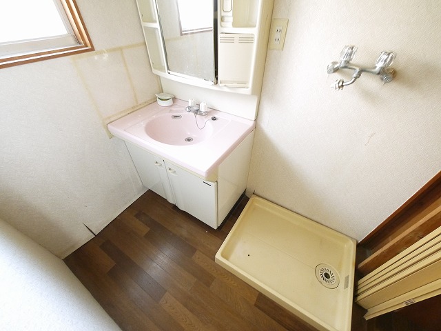 洗面設備　忙しい朝には欠かせない洗面所です