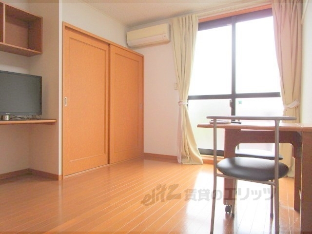 居室・リビング　洋室