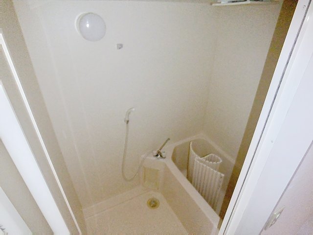 バス・シャワールーム　2025年9月撮影※現況を優先します。