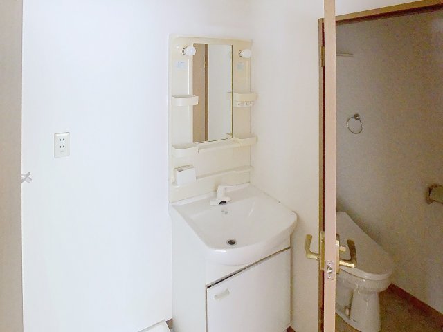 洗面設備　2025年9月撮影※現況を優先します。