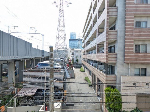 【横浜市港北区大豆戸町のマンションの眺望】