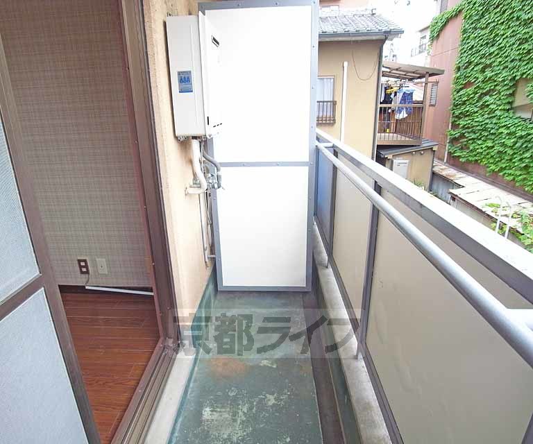 その他設備　バルコニーに洗濯機設置可能です！