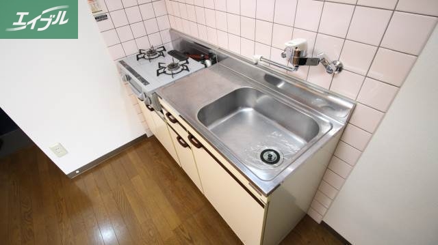 キッチン　２口コンロ設置済み