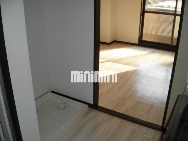 その他部屋・スペース　室内洗濯機置き場あります