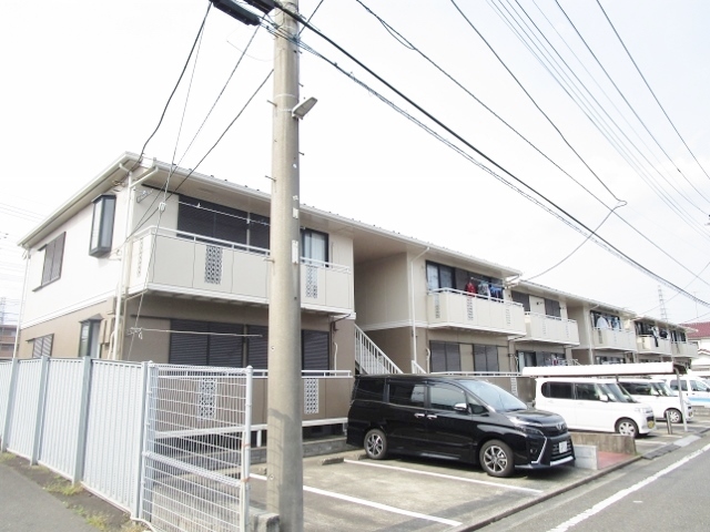 相模原市南区当麻のアパートの建物外観