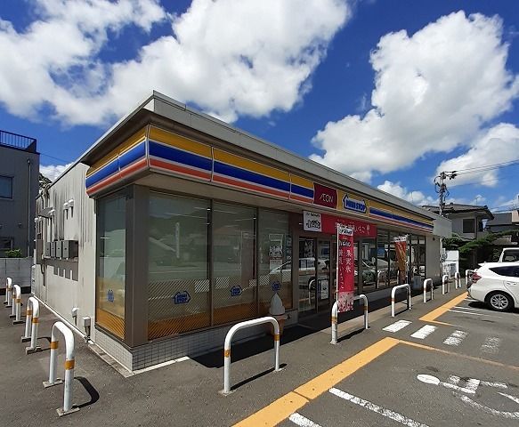 コンビニ　ミニストップ小松島町店様（コンビニ）まで600m