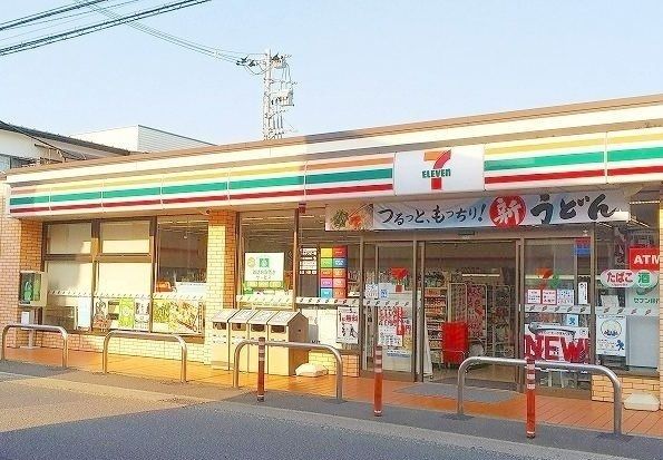 【海老名市中野のアパートのコンビニ】