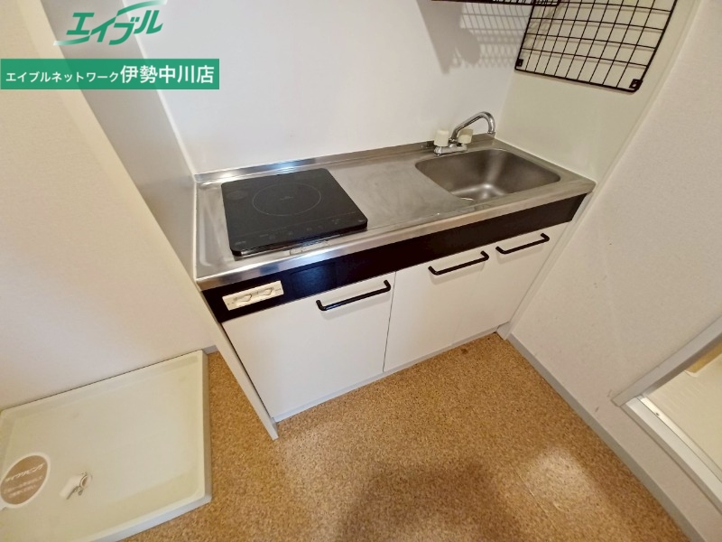 キッチン　同物件別部屋参考写真
