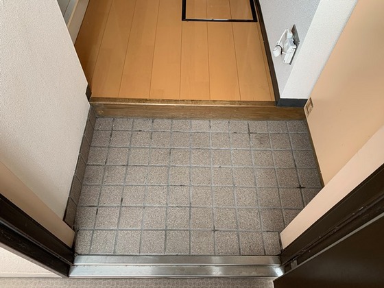 玄関　※別部屋の写真です