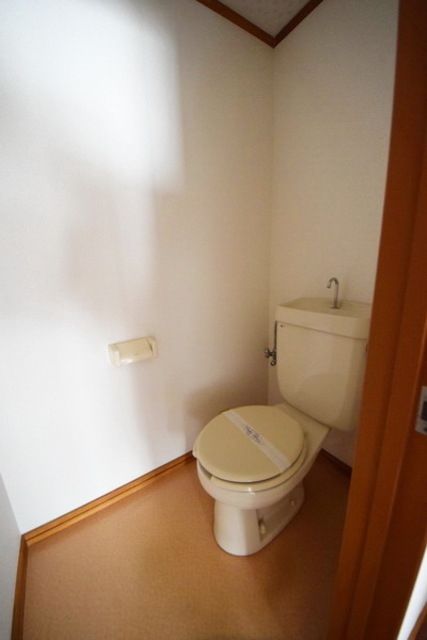 トイレ　別部屋参考写真