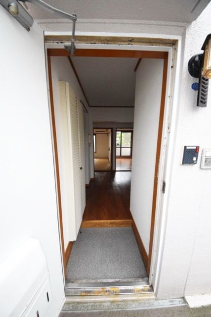 玄関　別部屋参考写真