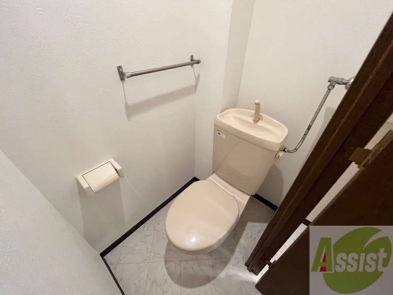 トイレ　嬉しいバストイレ別です！安心して使用できます。