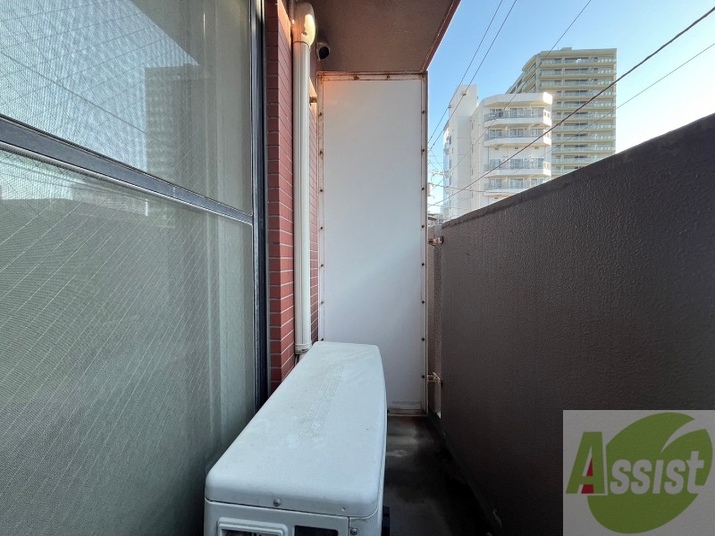 バルコニー　バルコニーが付いていますので一息ついてみてはいかがですか。