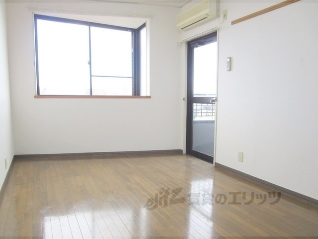 居室・リビング　洋室